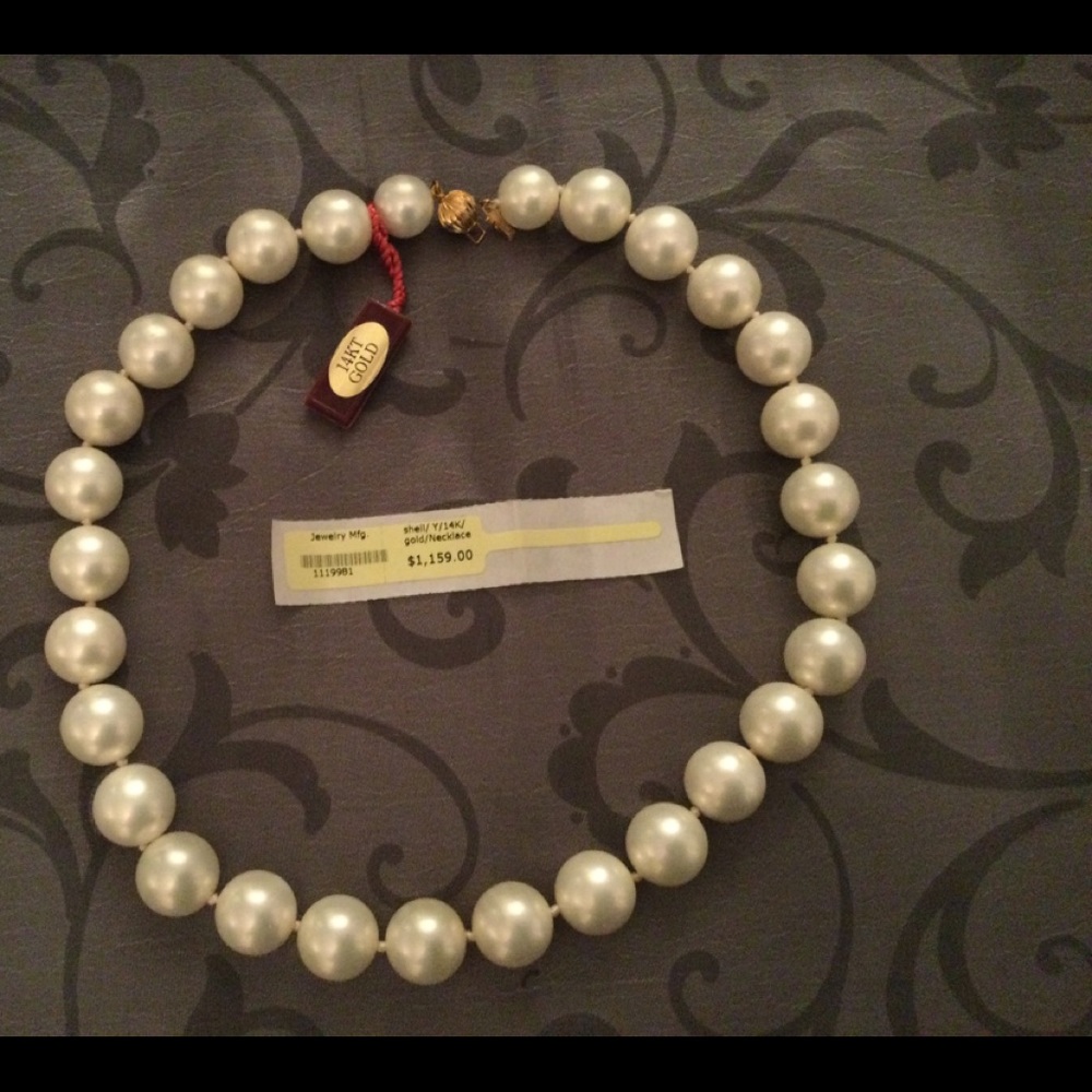 14 K Masami Pearl Necklace